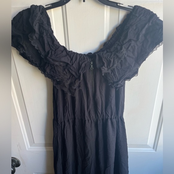 Alice + Olivia Lita Off the Shoulder Bohemian Midi Dress in Black Size 2 - Picture 4 of 9